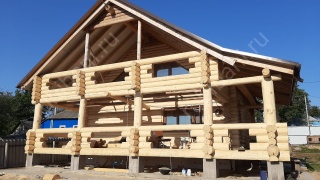 Дом-баня 8×8 с террасой и мансардой, 64 м²